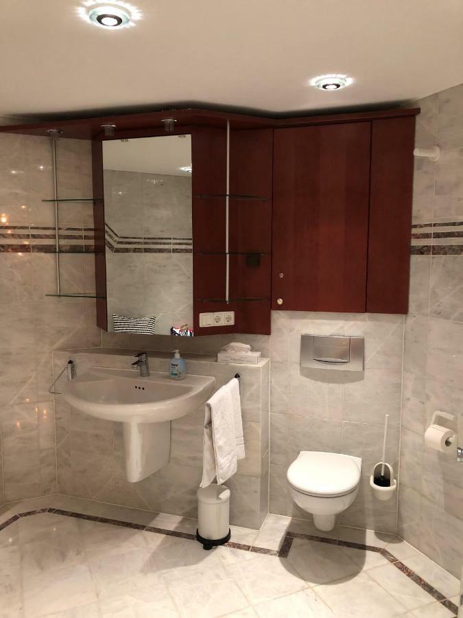 3 Apartments Am Wambolter Hof 3 本斯海姆 外观 照片