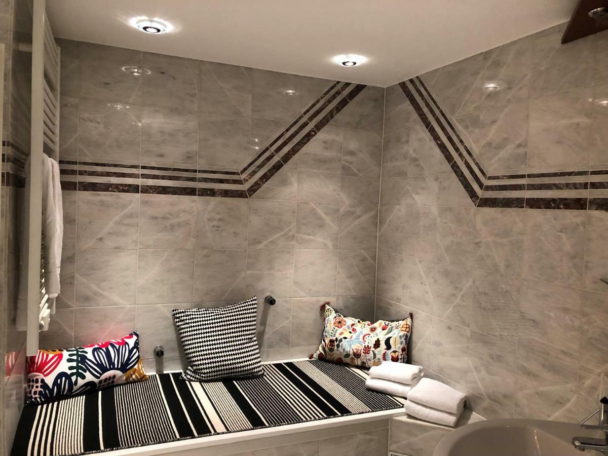 3 Apartments Am Wambolter Hof 3 本斯海姆 外观 照片