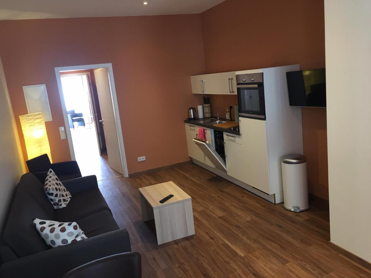 3 Apartments Am Wambolter Hof 3 本斯海姆 外观 照片